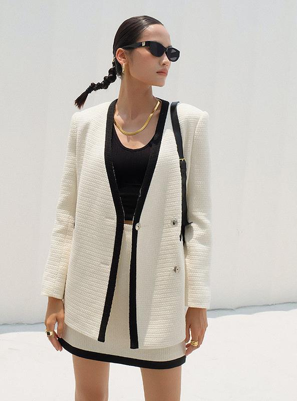 V-Neck Blazer and Mini Skirt Set - Chiccharm